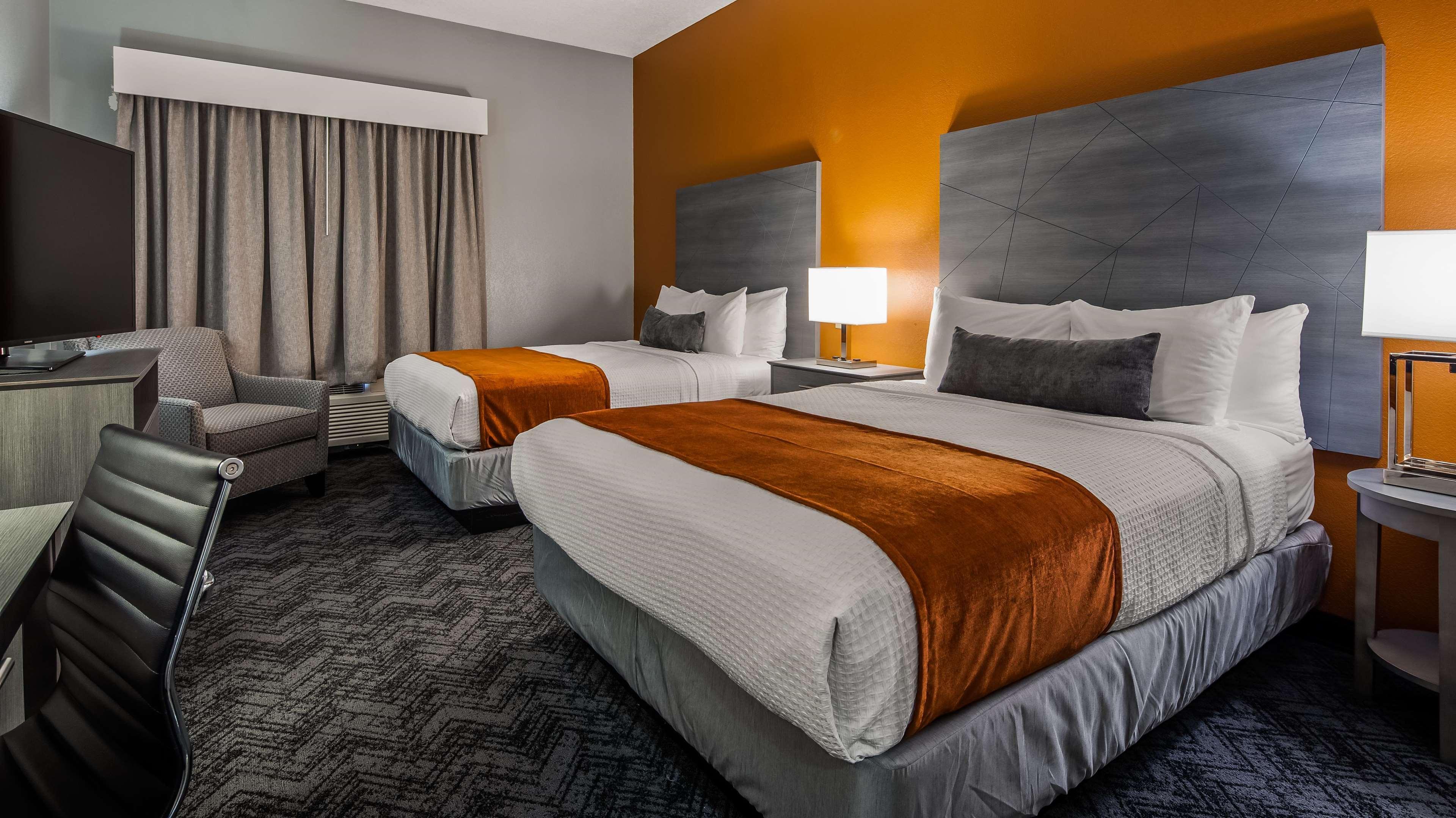 Best Western Plus New Caney Inn & Suites Exterior foto