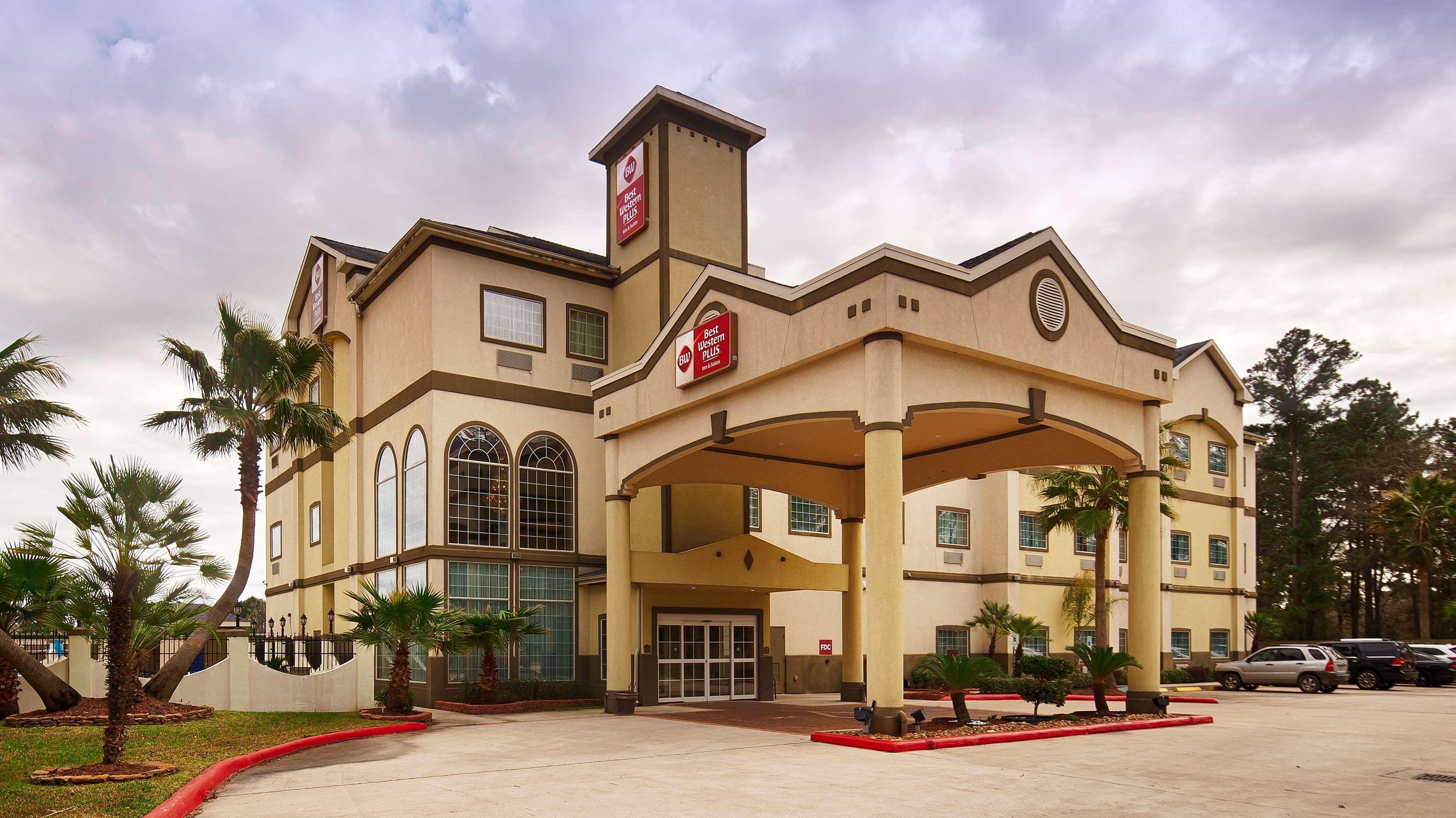 Best Western Plus New Caney Inn & Suites Exterior foto