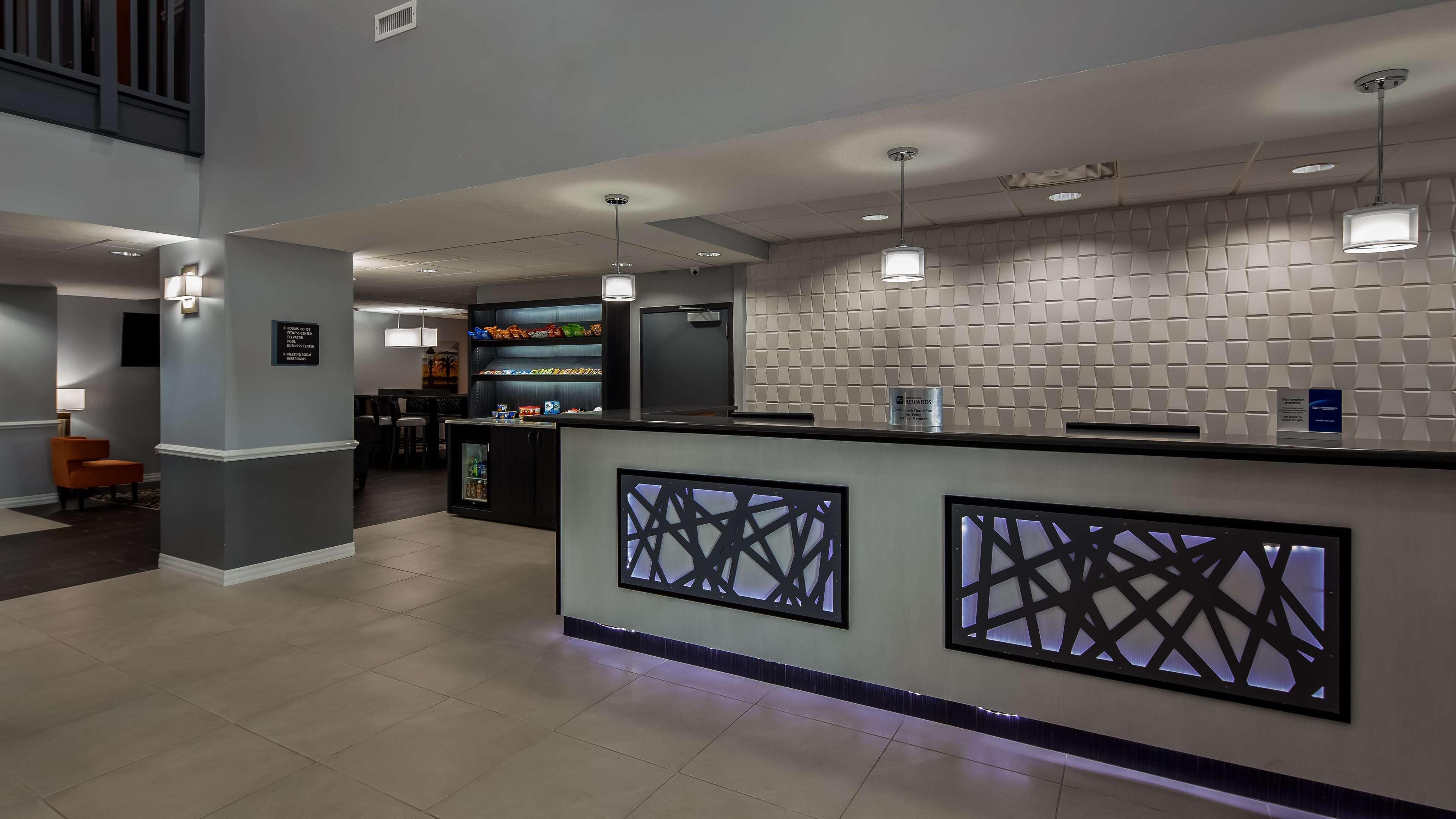 Best Western Plus New Caney Inn & Suites Exterior foto